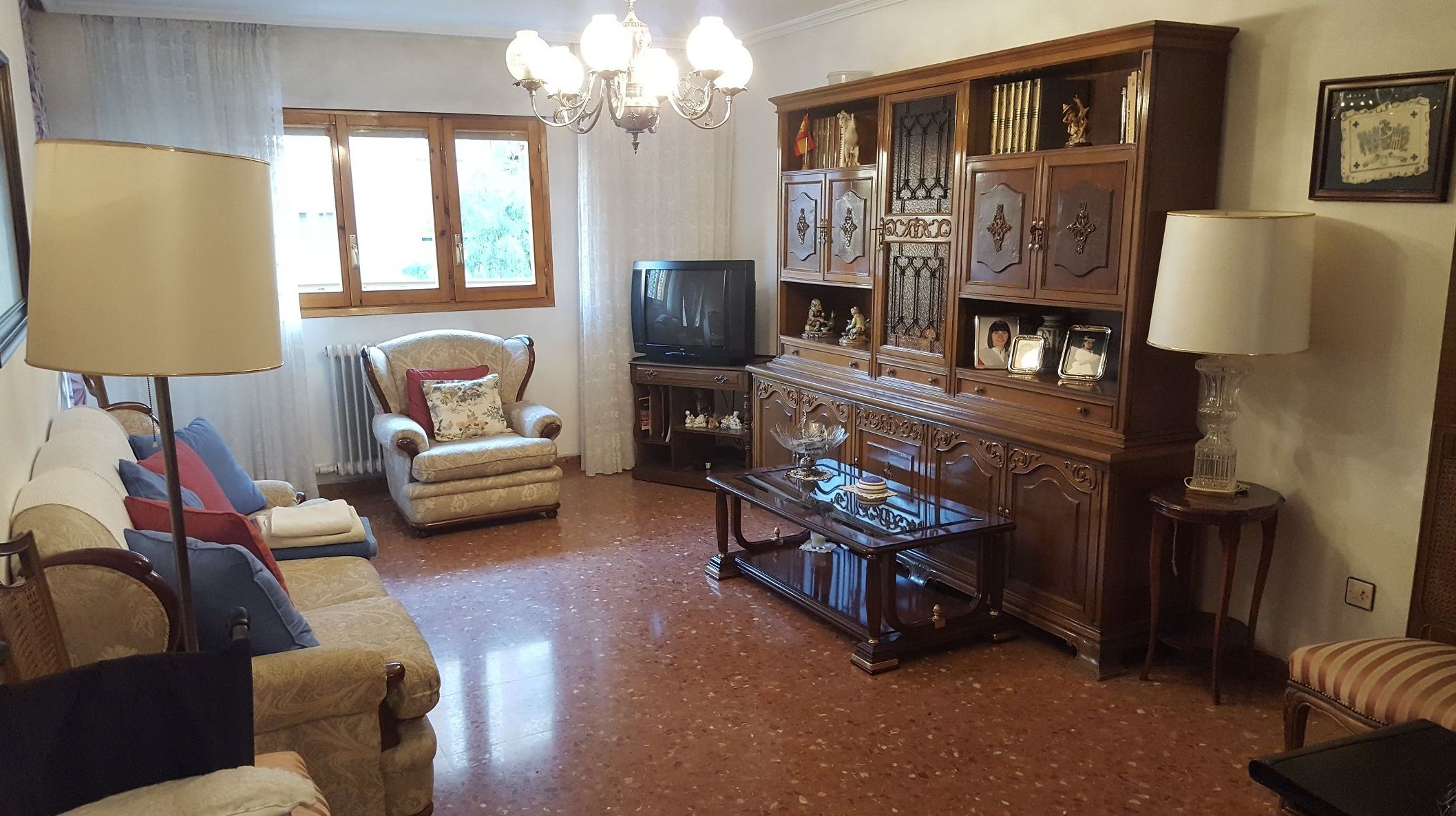 SALON SALON