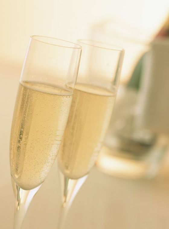 Cavas y champagne: Carta y Menús de LOURDES ILLUECA DOBÓN Cavas y champagne: Carta y Menús de LOURDES ILLUECA DOBÓN