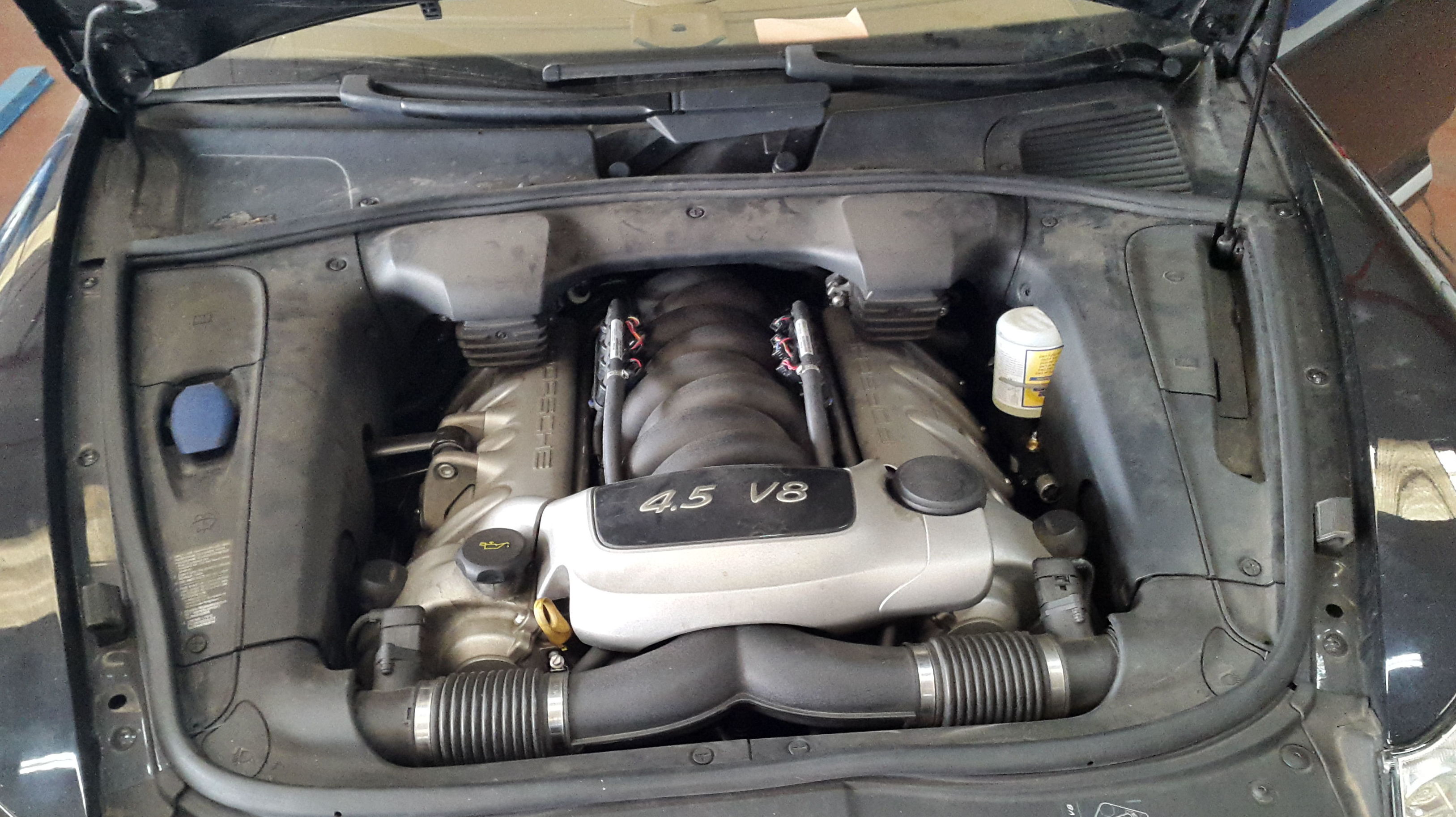 Motor transformado a glp con protector de válvulas Prins Motor transformado a glp con protector de válvulas Prins