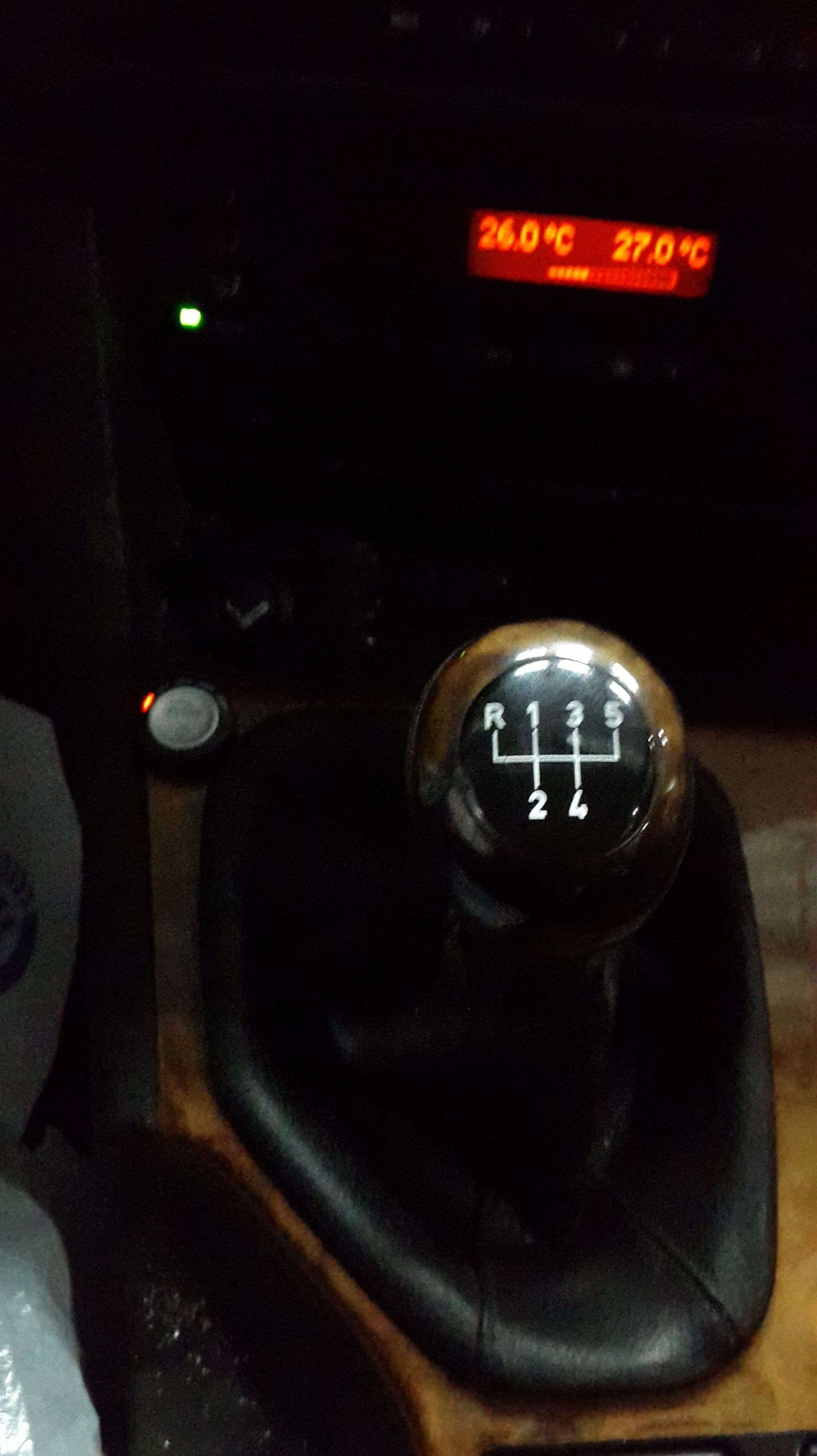 Detalle del conmutador gasolina glp Detalle del conmutador gasolina glp