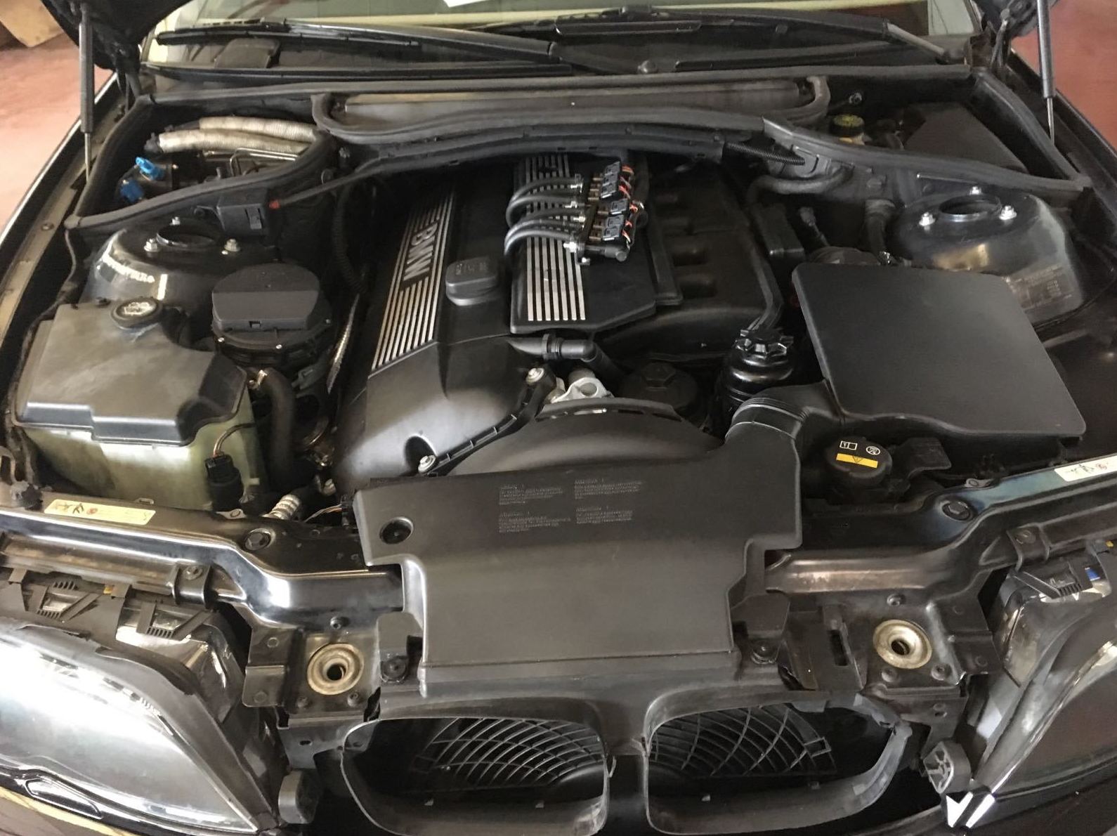 Motor BMW adaptado a GLP Motor BMW adaptado a GLP