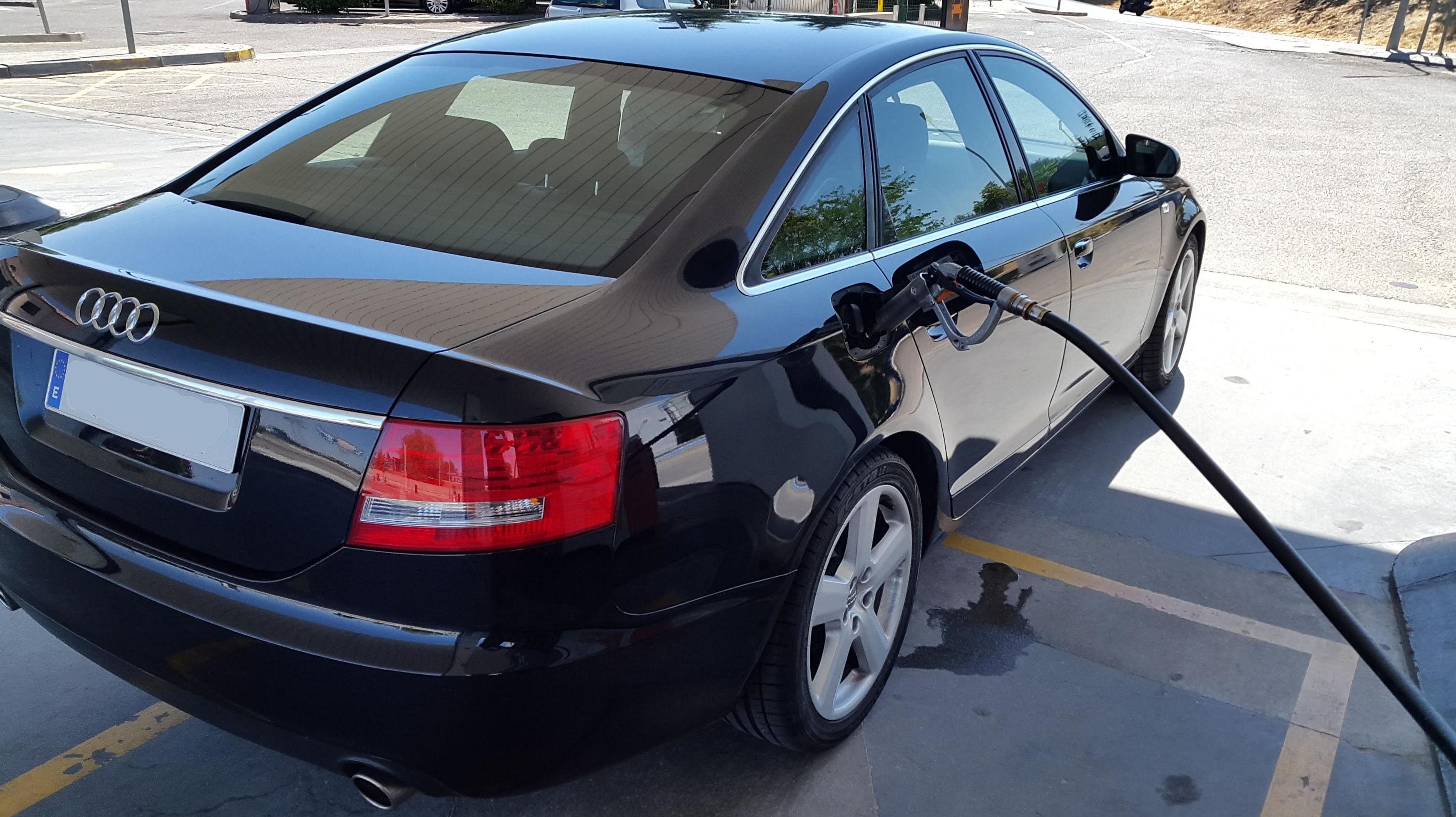 Cargar GLP igual de sencillo que gasolina Cargar GLP igual de sencillo que gasolina