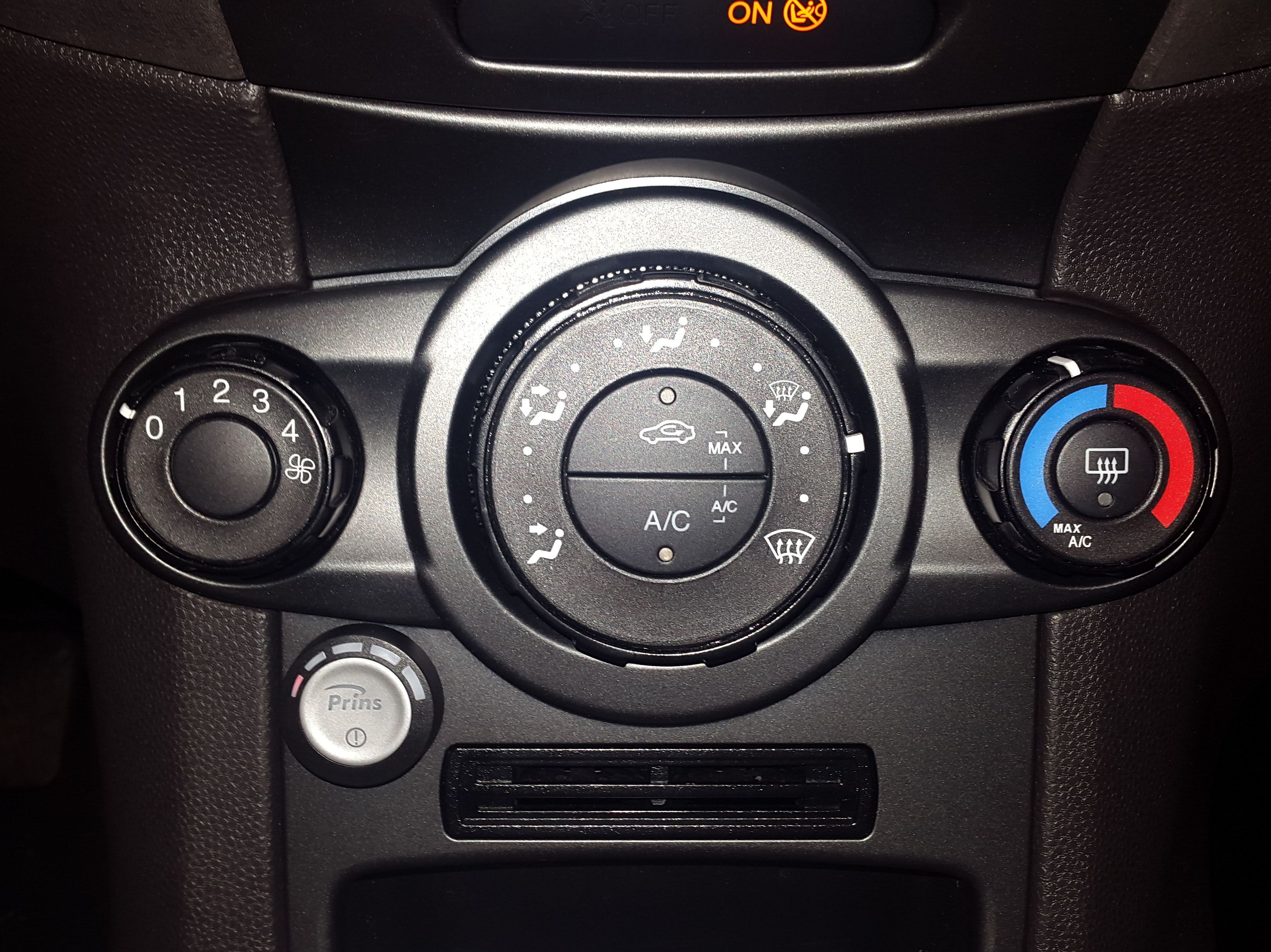 Detalle del conmutador gasolina glp Detalle del conmutador gasolina glp