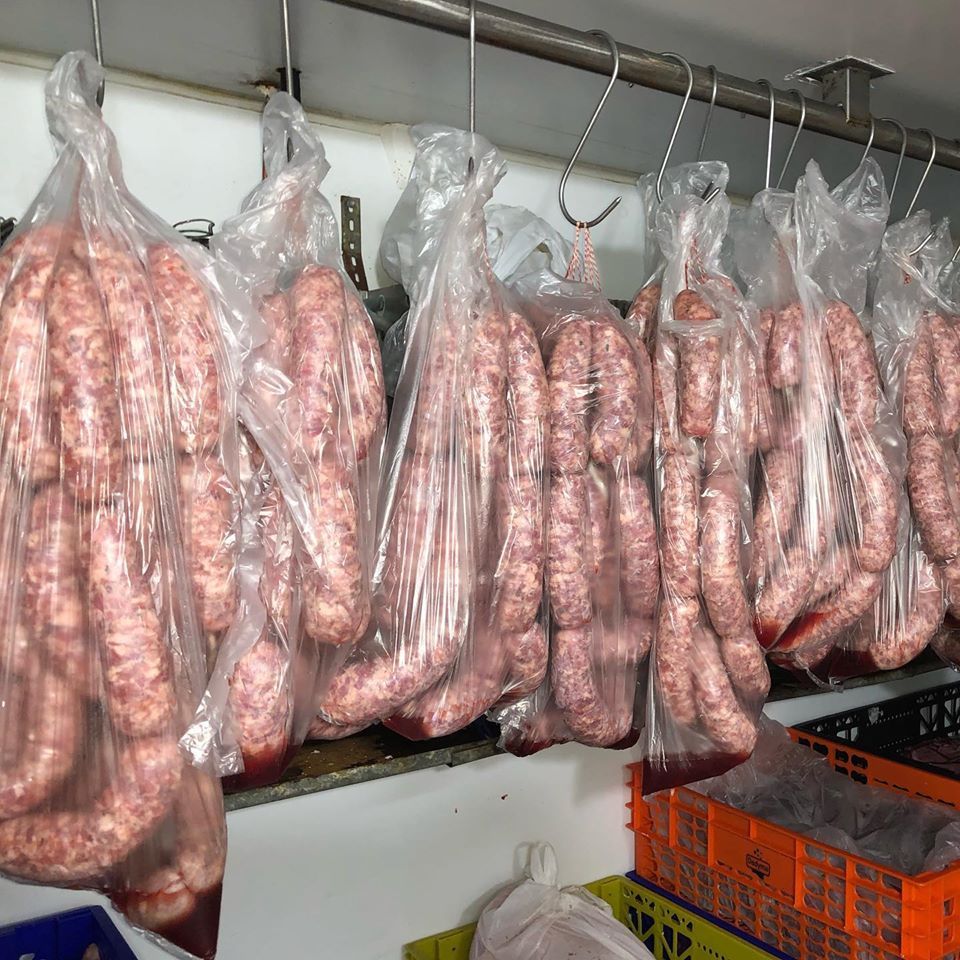 Embutidos: Catálogo de Carnicería Los Criollos Embutidos: Catálogo de Carnicería Los Criollos