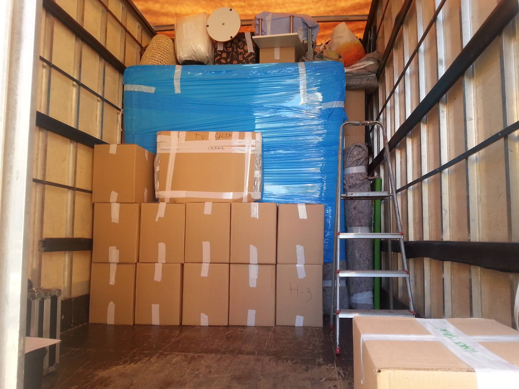 Cajas especiales vajilla: Servicios de Mudanzas Nieto Cajas especiales vajilla: Servicios de Mudanzas Nieto