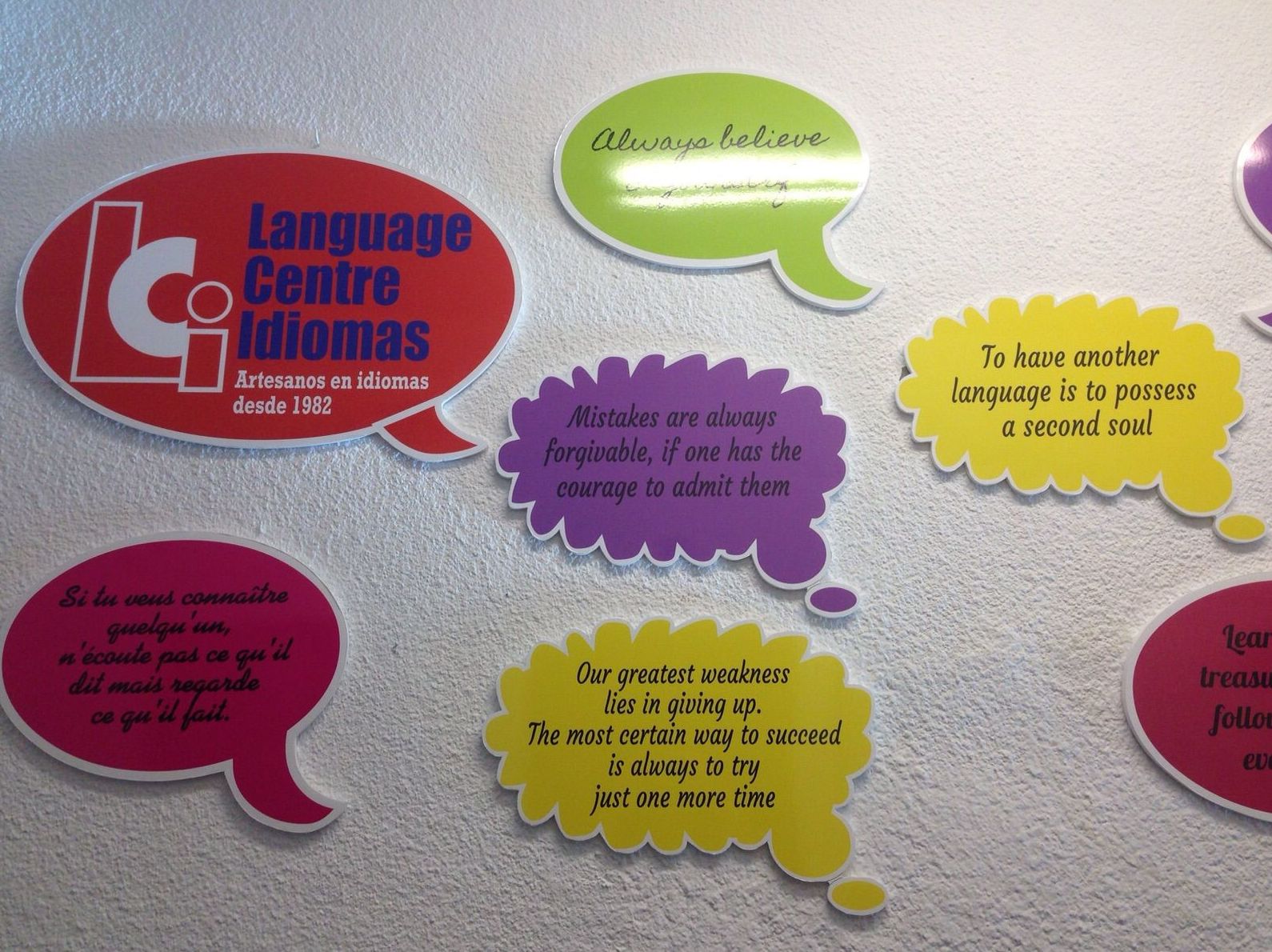 Academias de idiomas Aláquas. Language Centre Idiomas. Aprende idiomas