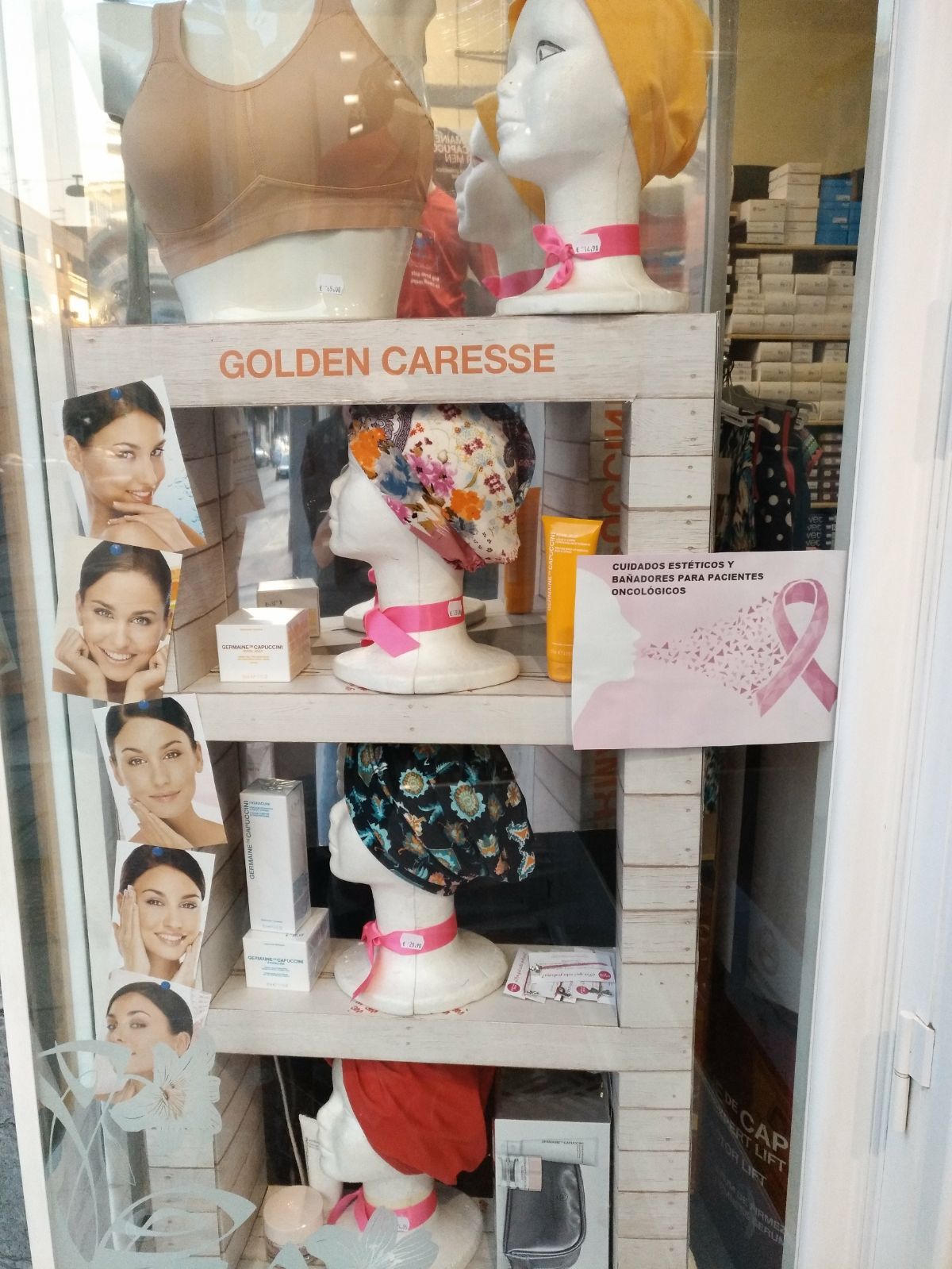 Pacientes oncológicos: Productos y servicios de Salón de Belleza M. del Carmen Valero Pacientes oncológicos: Productos y servicios de Salón de Belleza M. del Carmen Valero