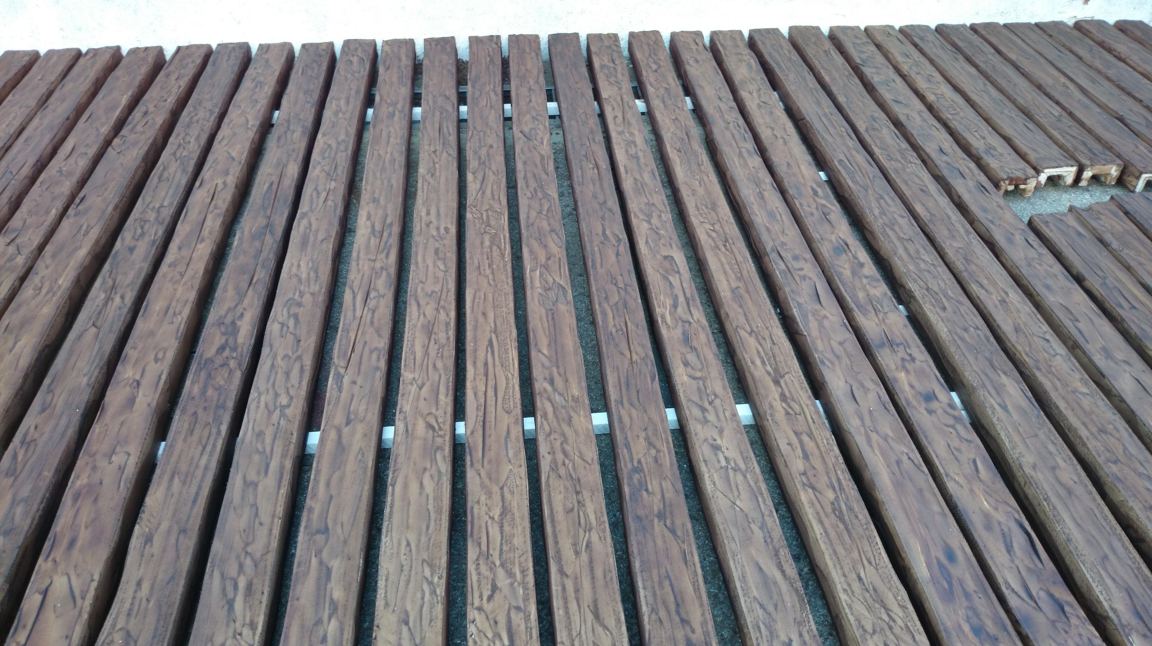 Vigas de 3 cm de altura x 9 cm de ancho x 2,60 metros de largo : Productos y servicios de Épocadecor Vigas de 3 cm de altura x 9 cm de ancho x 2,60 metros de largo : Productos y servicios de Épocadecor