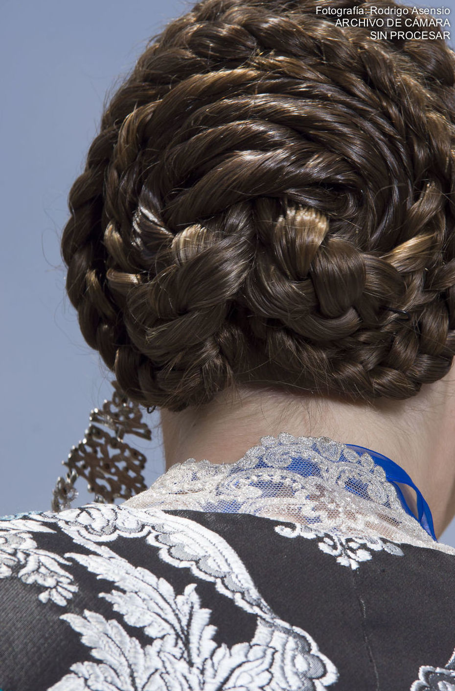 Venta de pelo de fallera: Servicios de Esther Ruiz Peluquería y Estética Venta de pelo de fallera: Servicios de Esther Ruiz Peluquería y Estética