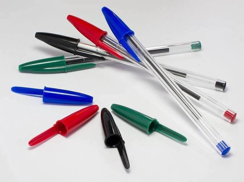 Productos para escritura: ¿Qué hacemos? de Copistería Tribunal Productos para escritura: ¿Qué hacemos? de Copistería Tribunal