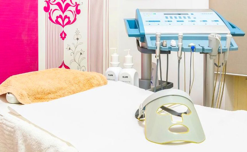 Terapia facial con luz Led Roja: Servicios de Centro de estética integral y bienestar Mundo de Ensueño Terapia facial con luz Led Roja: Servicios de Centro de estética integral y bienestar Mundo de Ensueño