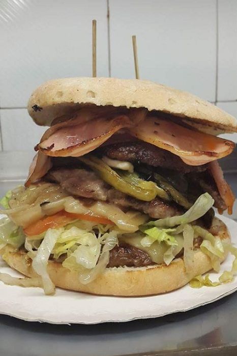 Hamburguesas: Carta de Antioquía XXXL Hamburguesas: Carta de Antioquía XXXL