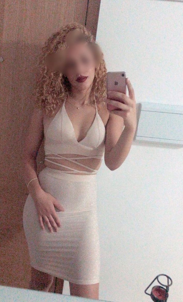 luna rubia cubana jovencita: Chicas de Scort Casablanca Valencia luna rubia cubana jovencita: Chicas de Scort Casablanca Valencia
