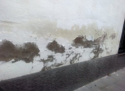 Humedad por capilaridad: Servicios de Fachadas Vallés Humedad por capilaridad: Servicios de Fachadas Vallés
