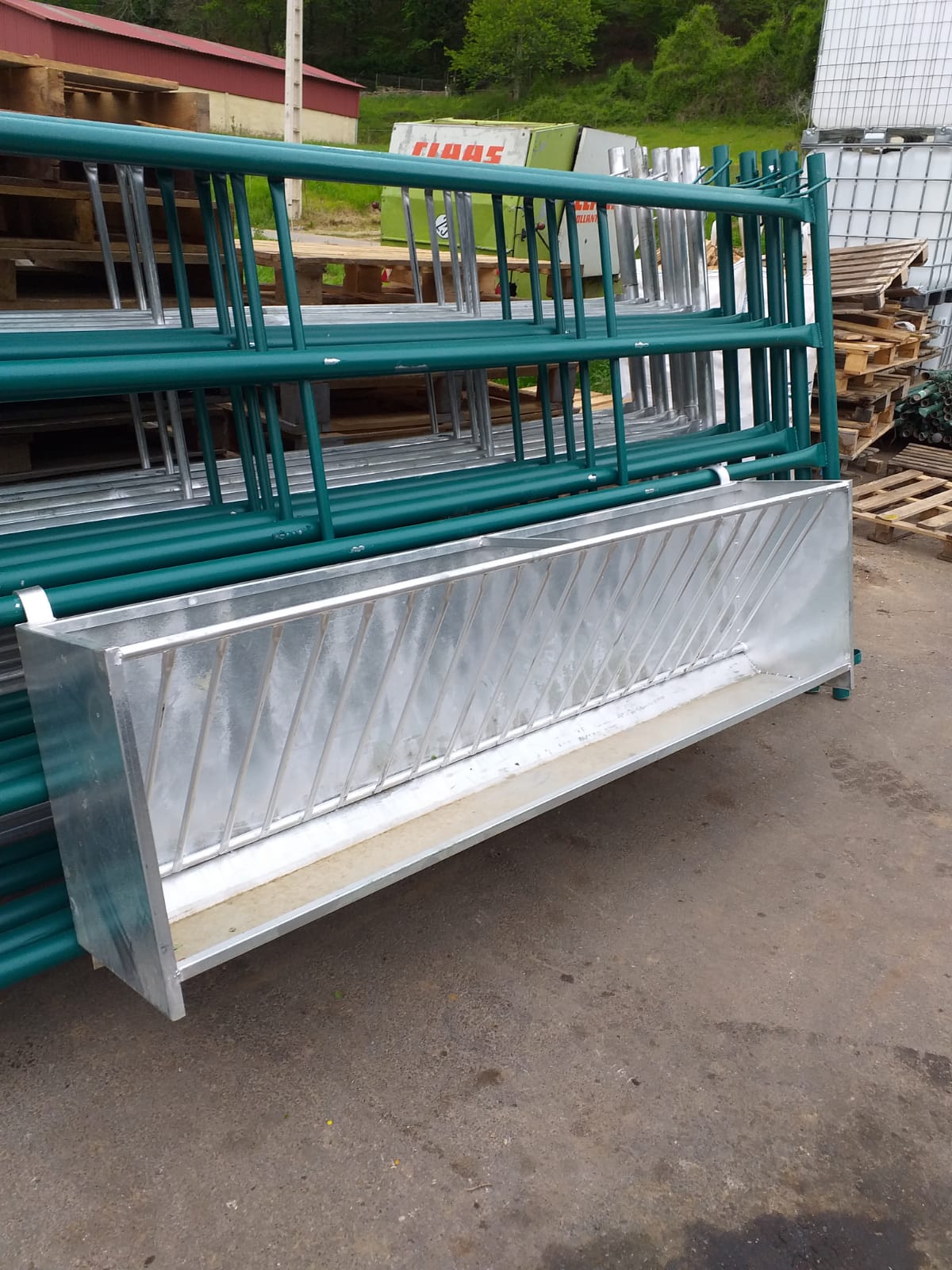 OVCA19 COMEDERO PARA PARED O DE COLGAR: NUESTROS PRODUCTOS de Grupo Medina OVCA19 COMEDERO PARA PARED O DE COLGAR: NUESTROS PRODUCTOS de Grupo Medina