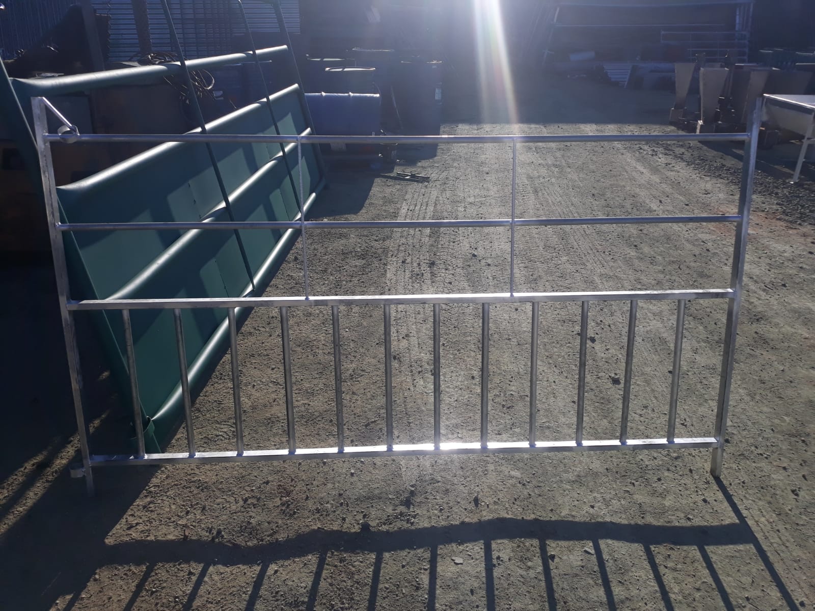 OVCA38 TELERA CON PASO DE CORDEROS GALVANIZADA: NUESTROS PRODUCTOS de Grupo Medina OVCA38 TELERA CON PASO DE CORDEROS GALVANIZADA: NUESTROS PRODUCTOS de Grupo Medina