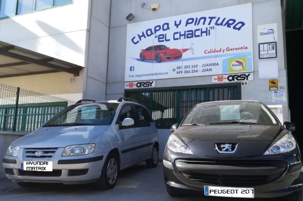 Servicio a domicilio: Catálogo de Chapa y Pintura El Chachi Servicio a domicilio: Catálogo de Chapa y Pintura El Chachi