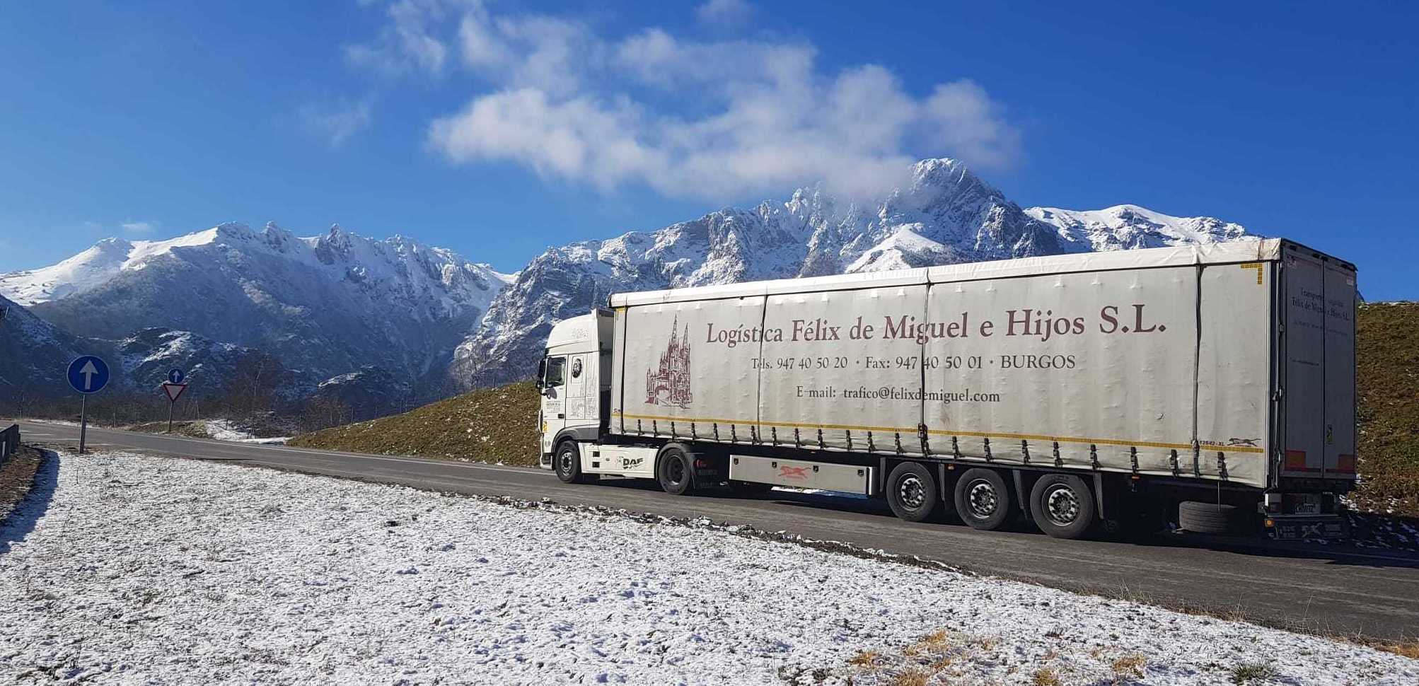 Foto 1 de Transporte de mercancía por carretera en  | Félix de Miguel e Hijos S.L.