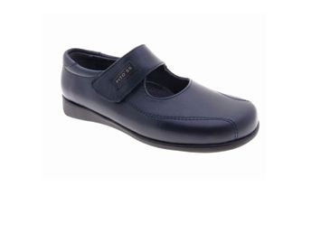 Zapatos escolares: Productos de Confecciones Trébol Zapatos escolares: Productos de Confecciones Trébol