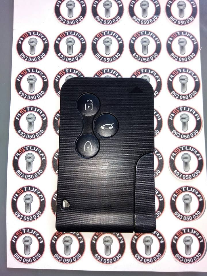 Duplicado de llaves de coche y mandos de garaje: Servicios de Astura Duplicado de llaves de coche y mandos de garaje: Servicios de Astura