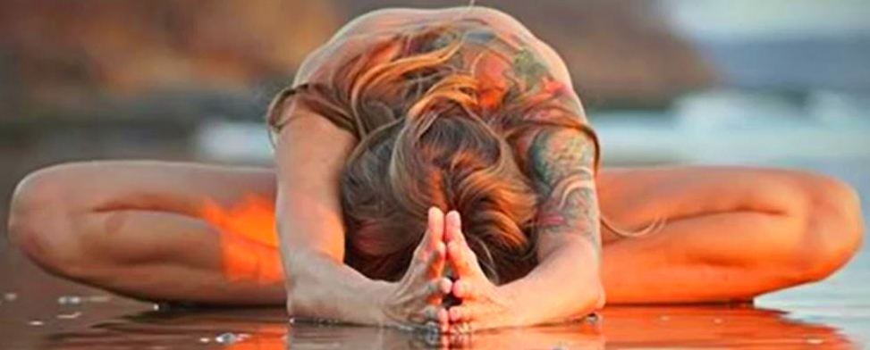 Yoga con Alex: Servicios de Espai 6 de Salut Yoga con Alex: Servicios de Espai 6 de Salut