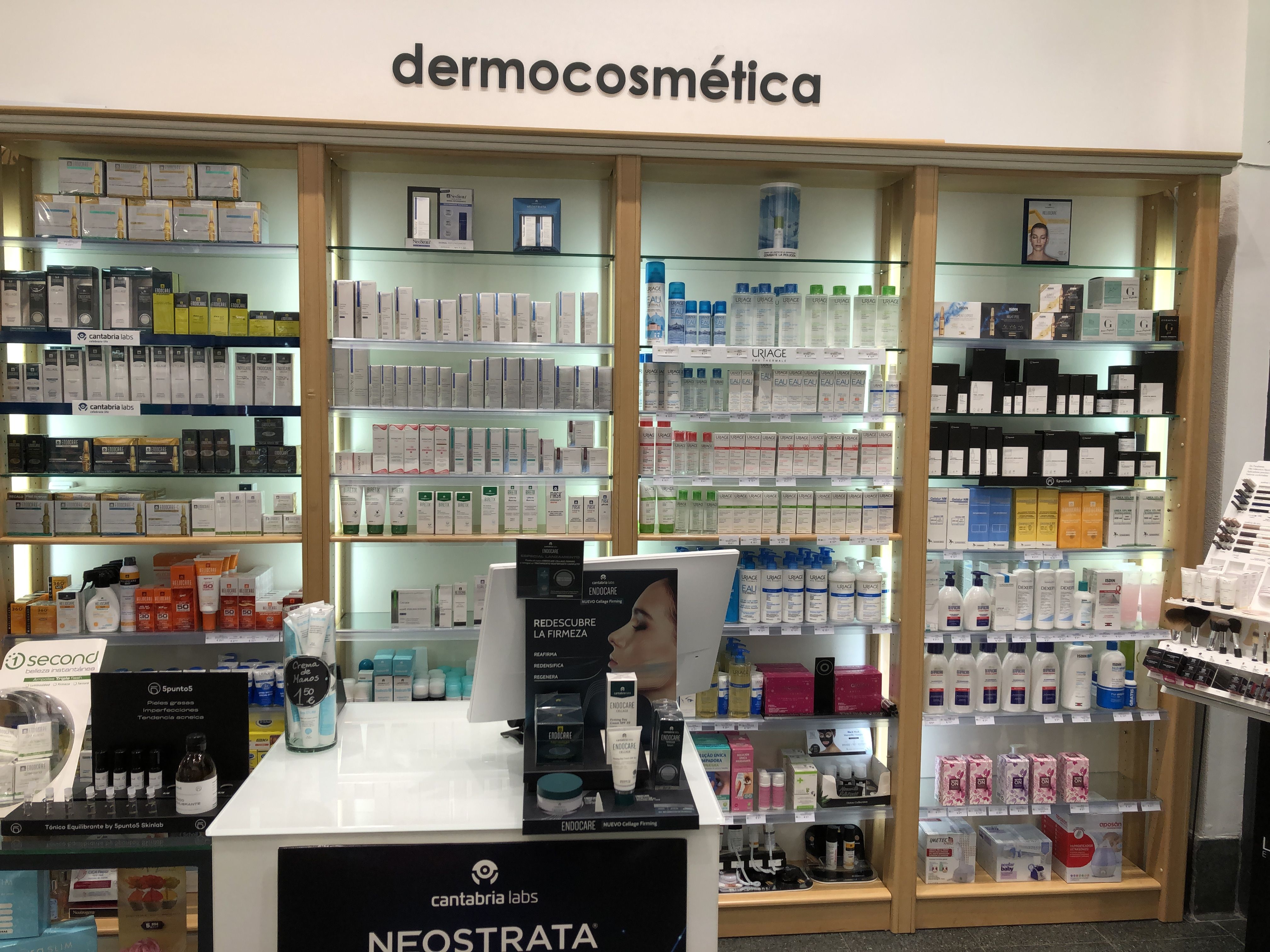 Dermocosmética: Servicios de Farmacia del Arco Dermocosmética: Servicios de Farmacia del Arco