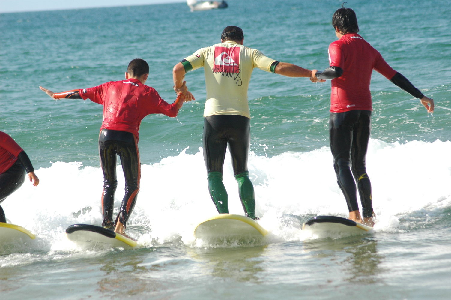 ESCUELA CANTABRA DE SURF QUIKSILVER ROXY