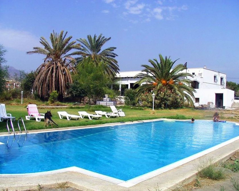 CHALET EN PECHINA : Servicios de Asesoría Castillo y Moreno CHALET EN PECHINA : Servicios de Asesoría Castillo y Moreno