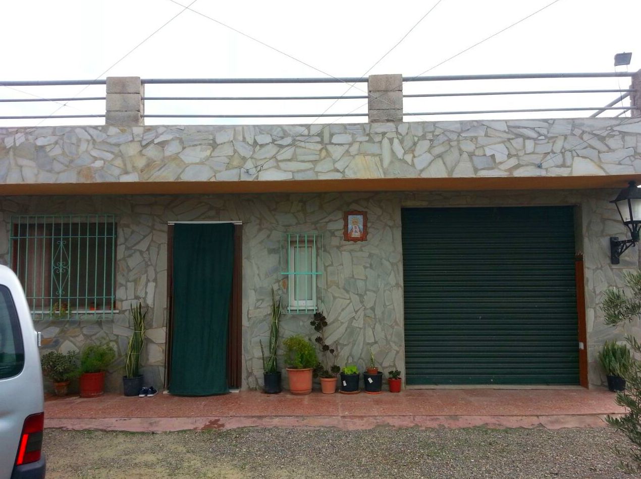 PARCELA CON CORTIJO EN ALSODUX: Servicios de Asesoría Castillo y Moreno PARCELA CON CORTIJO EN ALSODUX: Servicios de Asesoría Castillo y Moreno