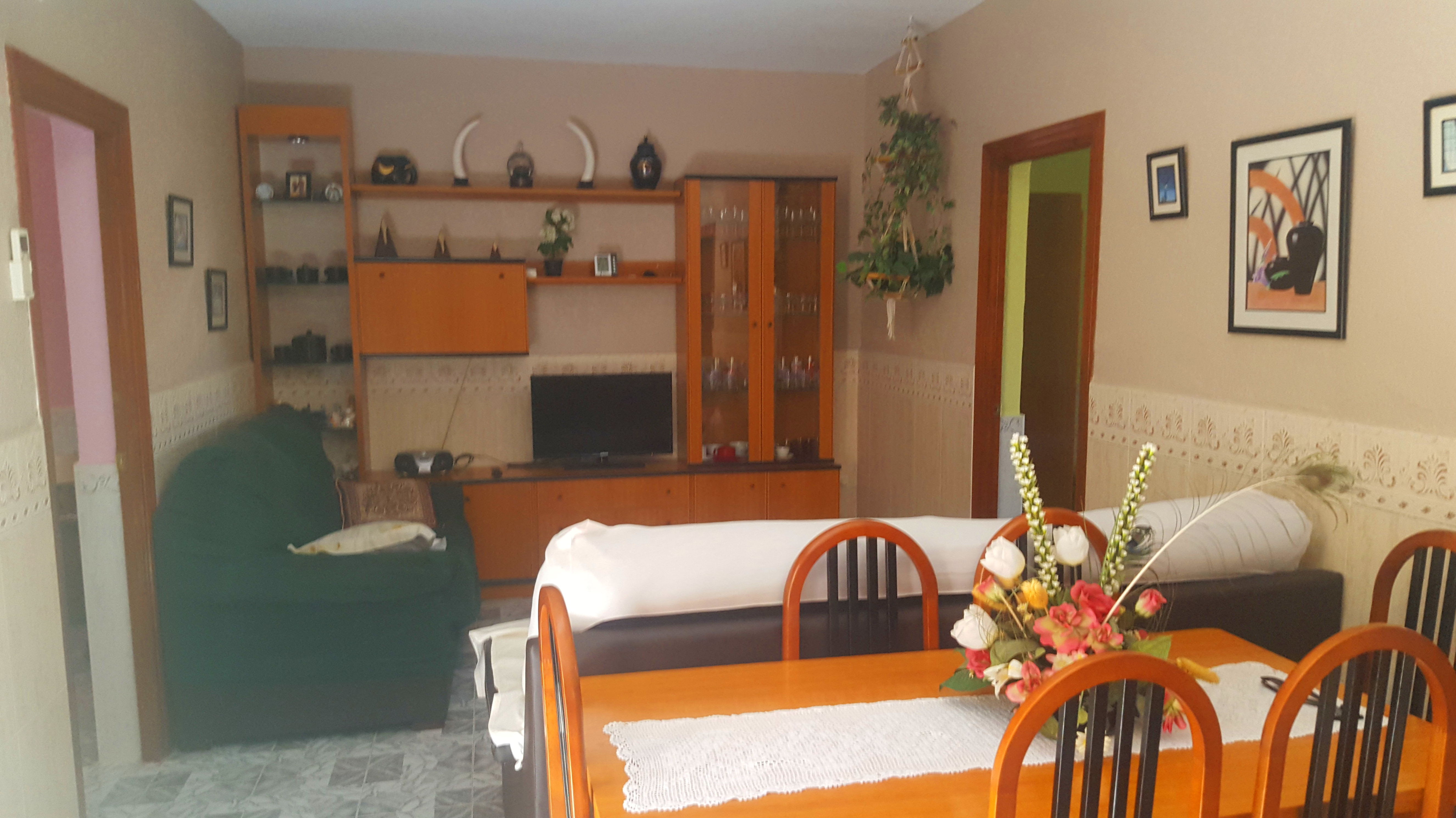 CASA EN BENAHADUX DE 100M2: Servicios de Asesoría Castillo y Moreno CASA EN BENAHADUX DE 100M2: Servicios de Asesoría Castillo y Moreno