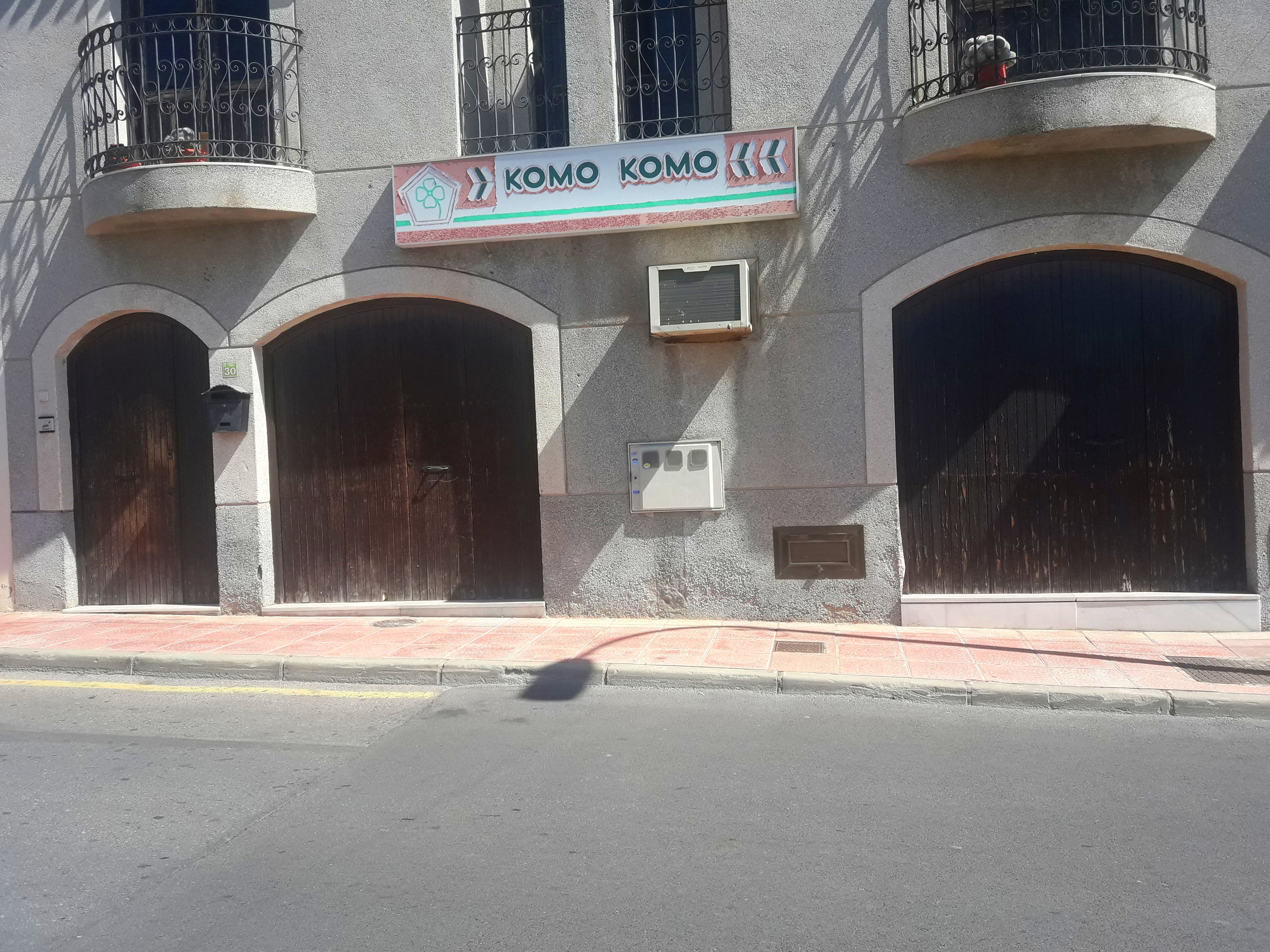 LOCAL EN HUERCAL DE ALMERIA: Servicios de Asesoría Castillo y Moreno LOCAL EN HUERCAL DE ALMERIA: Servicios de Asesoría Castillo y Moreno