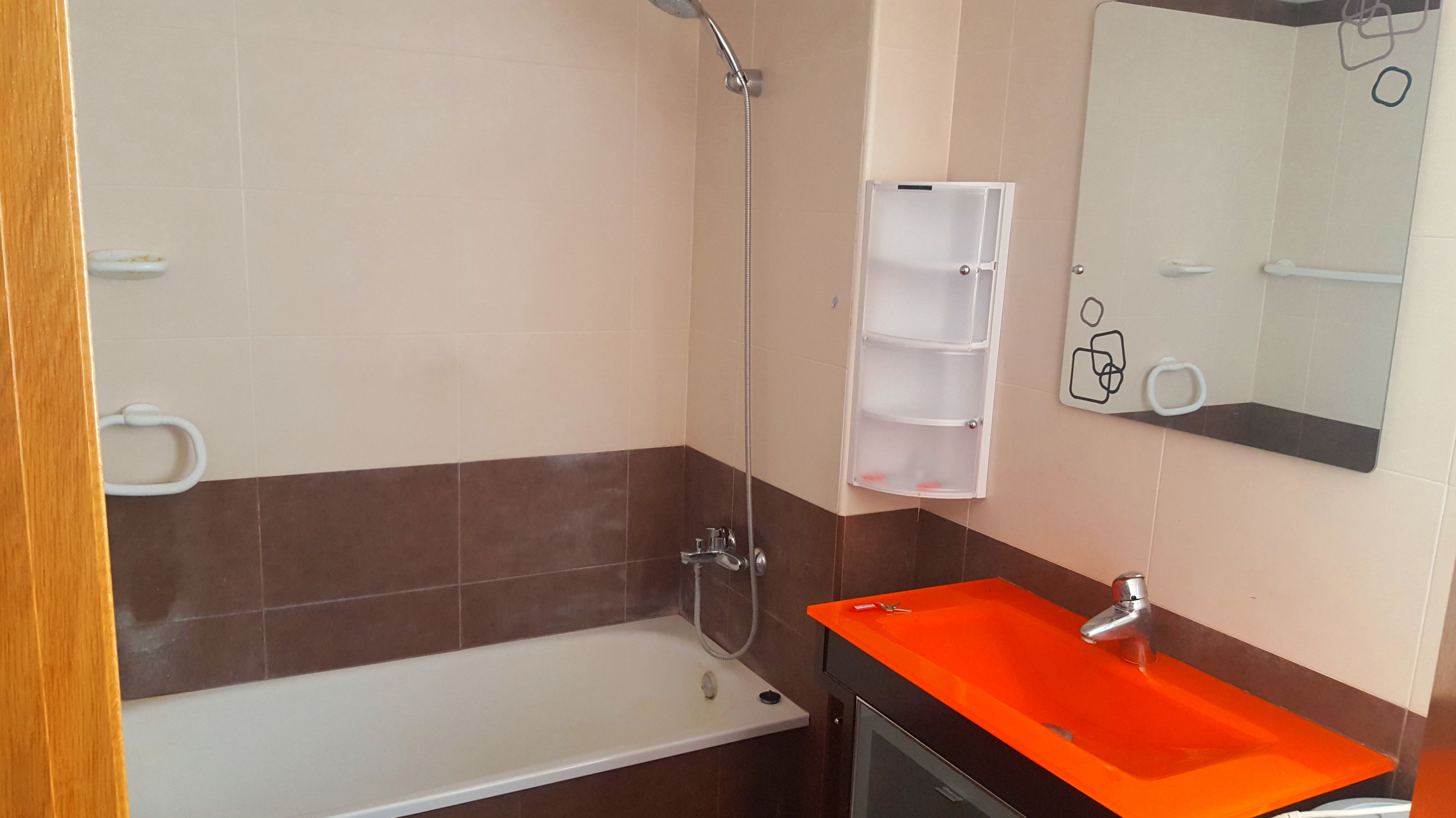 VENTA PISO EN BENAHADUX: Servicios de Asesoría Castillo y Moreno VENTA PISO EN BENAHADUX: Servicios de Asesoría Castillo y Moreno