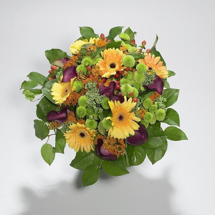 Buqué de flores: Catálogo de Iberflor Decoración y Diseño Floral Buqué de flores: Catálogo de Iberflor Decoración y Diseño Floral